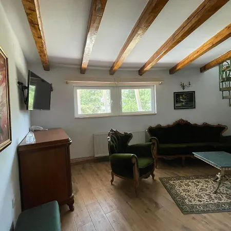 Garni Oblacinsko Jezero Oblacina