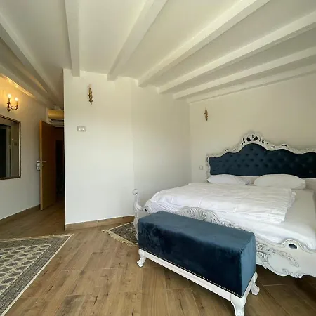 Szálloda Garni Oblacinsko Jezero 4*