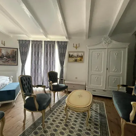 Garni Oblacinsko Jezero Oblacina