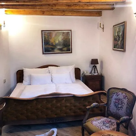 Garni Oblacinsko Jezero 4*