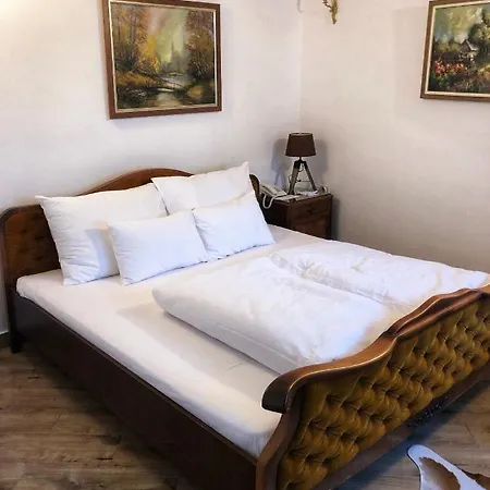 Garni Oblacinsko Jezero Oblacina