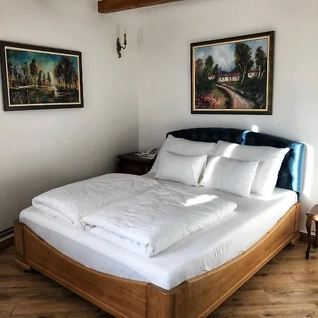 Szálloda Garni Oblacinsko Jezero 4*