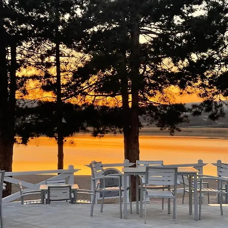 Garni Oblacinsko Jezero Oblacina